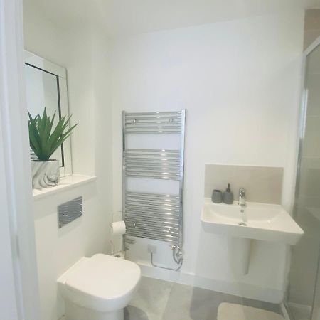 Stylish New Built Apartment แมนเชสเตอร์ ภายนอก รูปภาพ